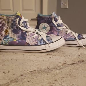 Converse hightops